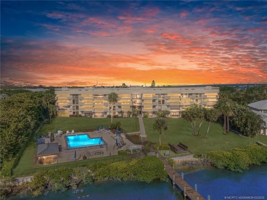 Riverfront condominium at 625 NW North River Dr, Stuart, FL